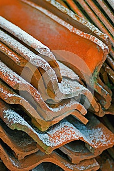 Roofing tiles