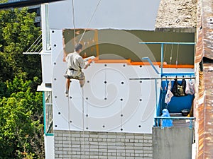 Rope access insulation