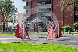 Rope climbing frame