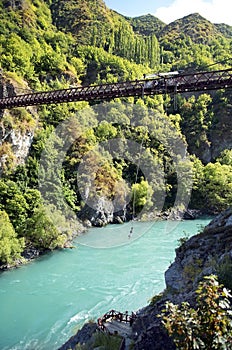 Ropejumping in the mountains of New Zealand