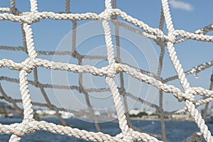 Ropes knots net