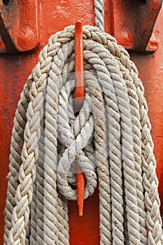 Ropes and mast
