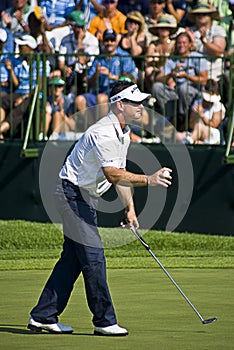 Rory Sabbatini Tossing Ball to Crowd