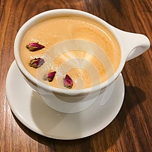 Rose cafe latte