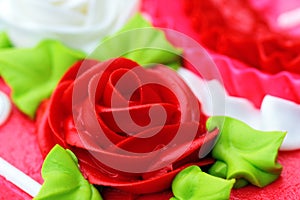 Rose Detail Cake Icing