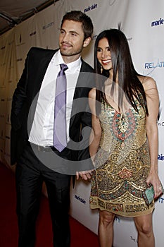 Roselyn Sanchez, Eric Winter