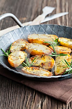 Rosemary potatoes