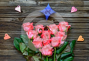 Roses, heart shapes and little gifts background