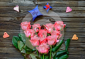 Roses, heart shapes and little gifts background