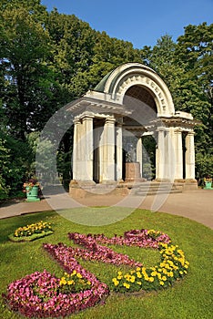 Rossi Pavilion in Pavlovsk Park, Saint Petersburg, Russia photo