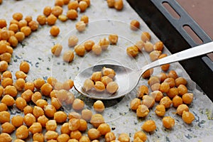 Rosted spicy chickpeas
