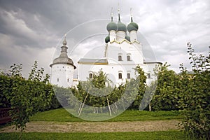 Rostov Veliky Kremlin, the Church of St. Gregory the theologian Metropolitan garden