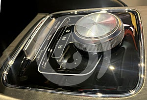 Rotary Gear selector on electric vehicle