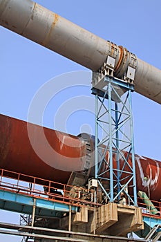 Rotary kiln waste heat recovery equipment in a cement factory