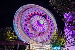 Rotating In Natural Motion Effect Illuminated Attraction Ferris Wheel