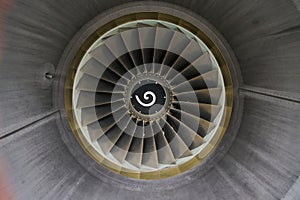 Rotating turbofan engine with a spiral mark photo