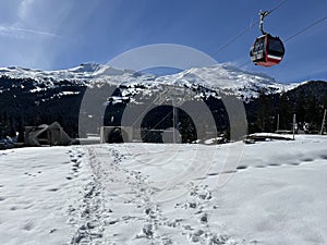 Rothornbahn 1 (Canols-Scharmoin) 8pers. Gondola lift (monocable circulating ropeway) or 8er Gondelbahn photo