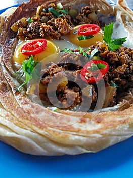 Roti Telur Sarang Ayam is A New Favourite Breakfast Meal In Malaysia