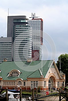 Contrast between old and new buildings