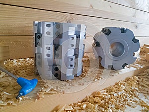 Roughing cutter planer head with blades for woodworking industriy