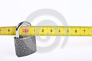 Roulette passed through the closed lock