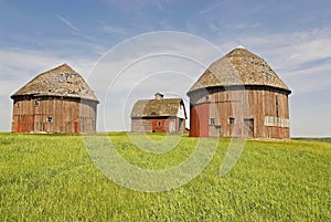 Round barns