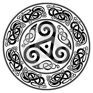 Round Celtic Design, triskele and celtic pattern