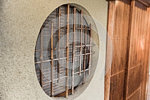 Round circle wood window japan style