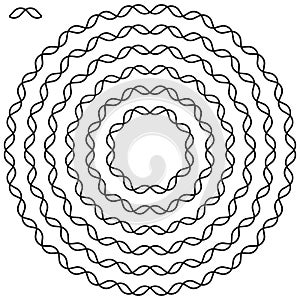 Round circular border pattern in a range of sizes.