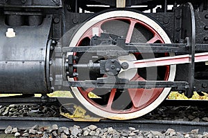 Round locomotives