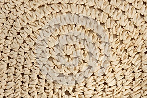 Round mesh beige sennit