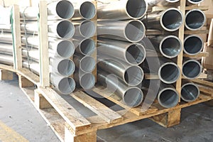 Round metal tube