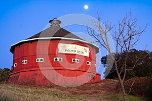 Round red barn photo