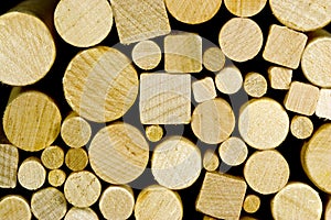 Round & Square Wood Pegs