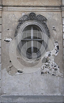 Round window of the church morgue