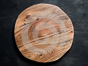 Round wooden tray