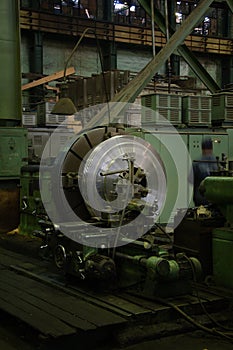 Round workpice on machine-building plant