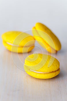 Round yellow marron cookies photo