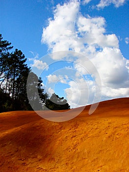 Roussillon ochre quarry