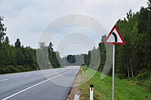 Route P-120 Smolensk-Bryansk. Unpopulated road with a road sign