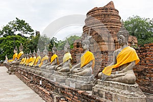 Row of Buddha statue at Wat Yai Chaimongkol - Ayutthaya