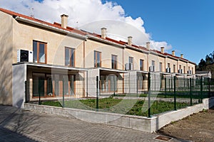 A row of new townhouses or condominiums