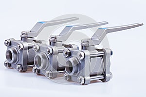Row from three ball valve