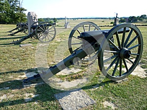 Row of Union Canons