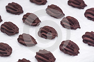 Rows of chocolate cookies