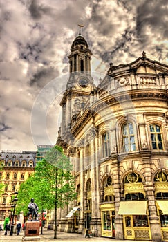 Royal Exchange, a historic building in London photo