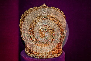 Royal gold Crown