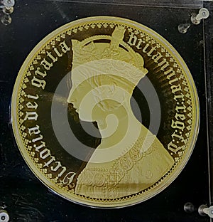 Royal Mint Antique Gold Proof High Relief Coin Precious Metals Investment Queen Victoria Britannia Treasure photo