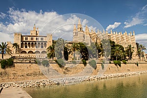 Royal Palace of La Almudaina and Cathedral La Seu photo