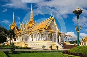 The Royal Palace in Phnom Penh photo